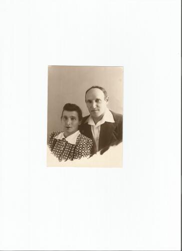 4 июня 1929 года в г.Баку поженились мои родные мама и папа !